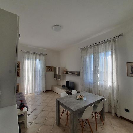 Appartamento In Stazione Parabiago Exteriör bild
